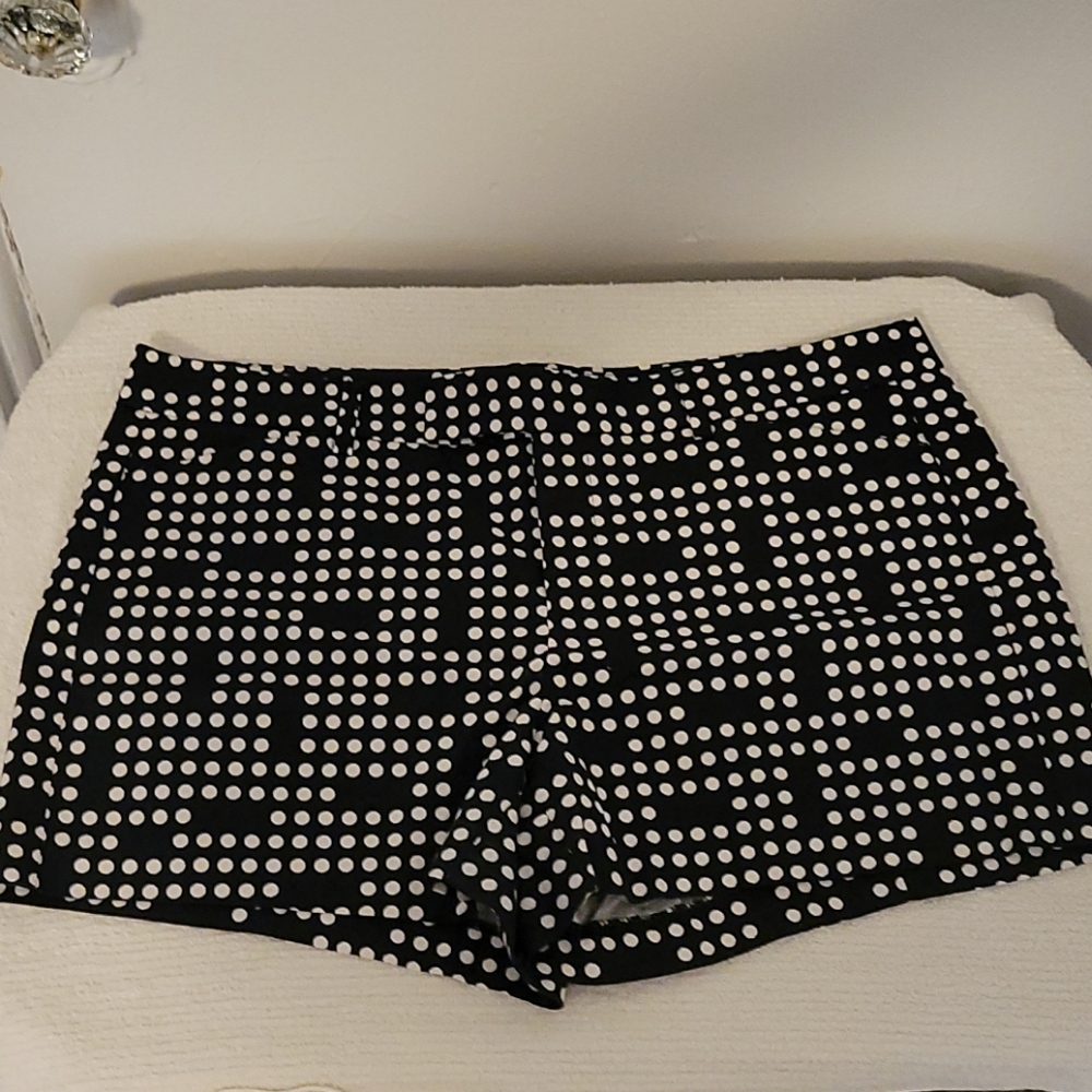 Gap Women's Shorts - Picture 1 of 8